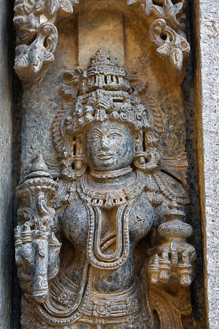 Somnathpur-Temple de Keshava-056
